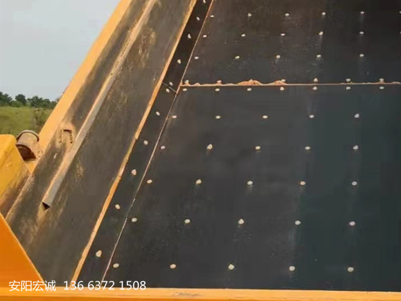 安陽宏誠：高分子聚乙烯耐磨板-車底滑板的使用